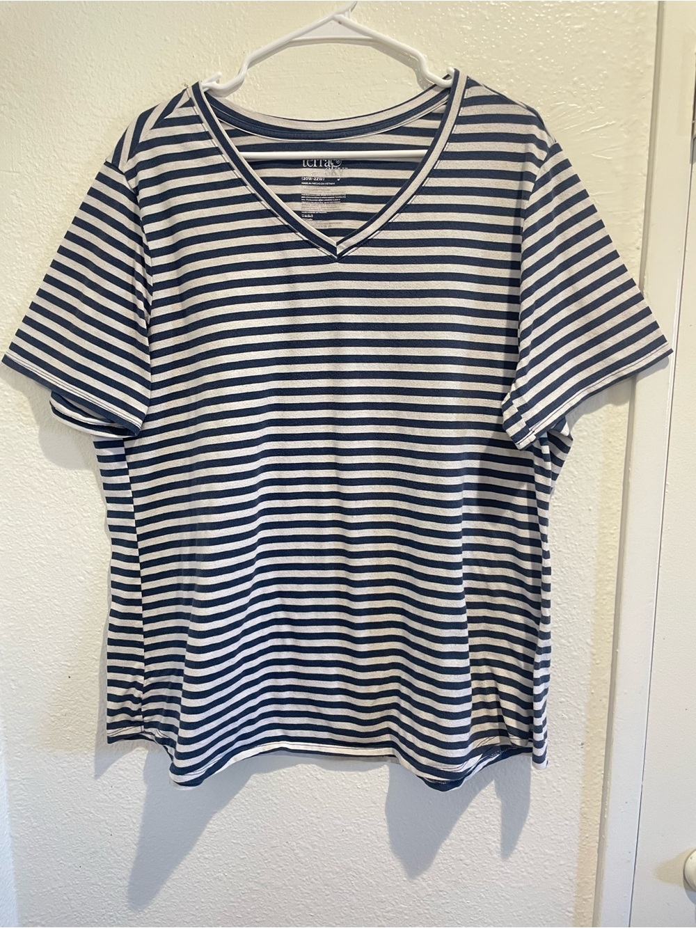 🩵 Terra & Sky Nautical Striped V-Neck T-Shirt 2X